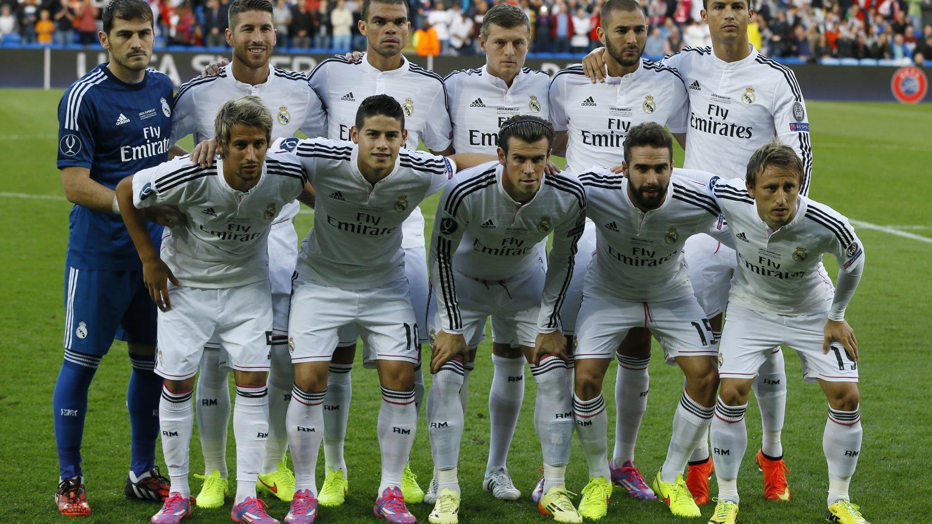 体育新闻中心推动体育视觉影像算法识别工程落地，体育摄影海报