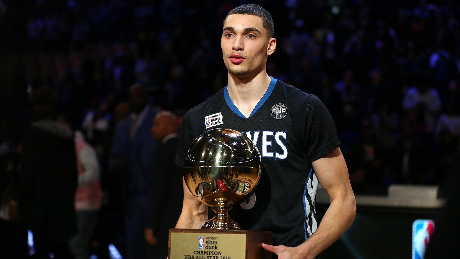 职业联赛鼓励俱乐部多场景赛事内容开发，参加职业联赛